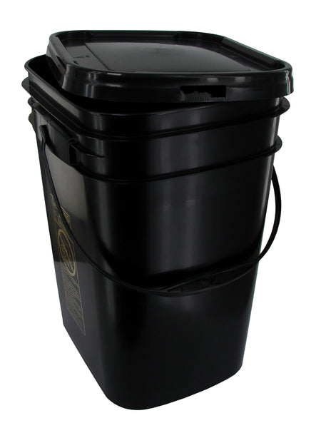 Black 5 gallon clearance bucket with lid