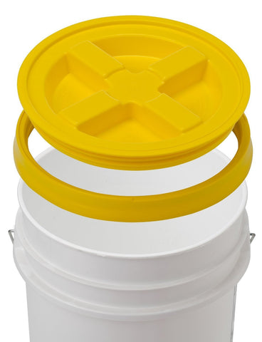 6 gallon plastic bucket with lid discount